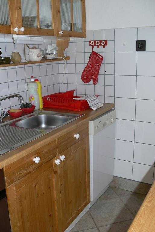 Falusi Vendeghaz Etyek Buitenkant foto