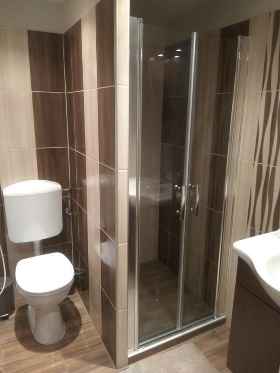 Falusi Vendeghaz Etyek Buitenkant foto